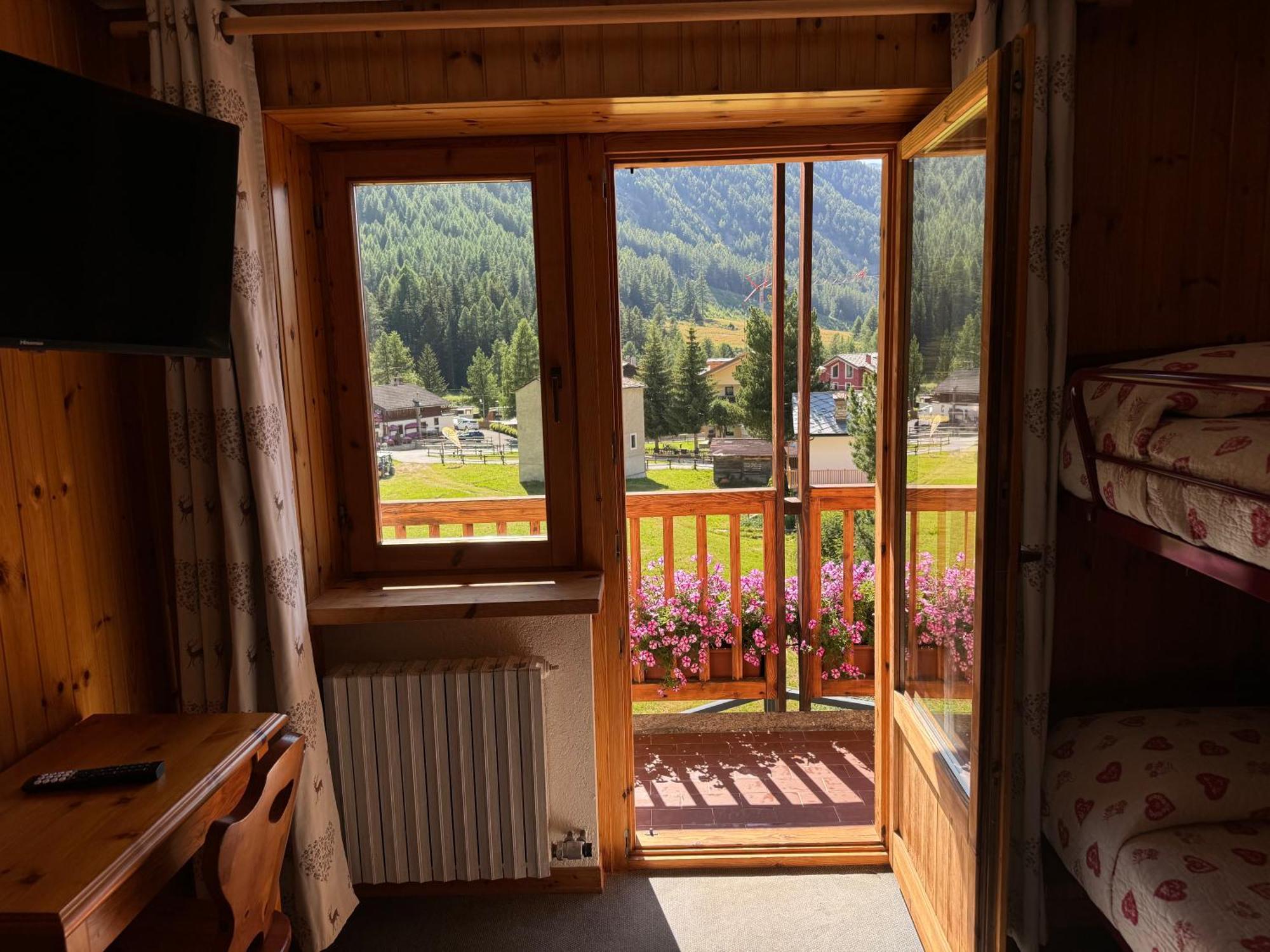 Hotel Ondezana Cogne Luaran gambar