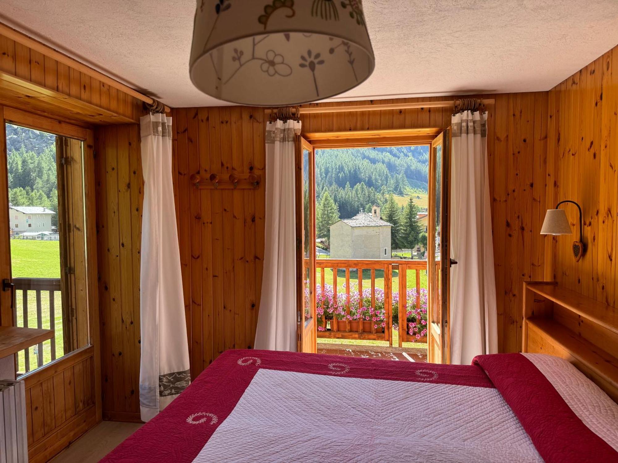 Hotel Ondezana Cogne Luaran gambar