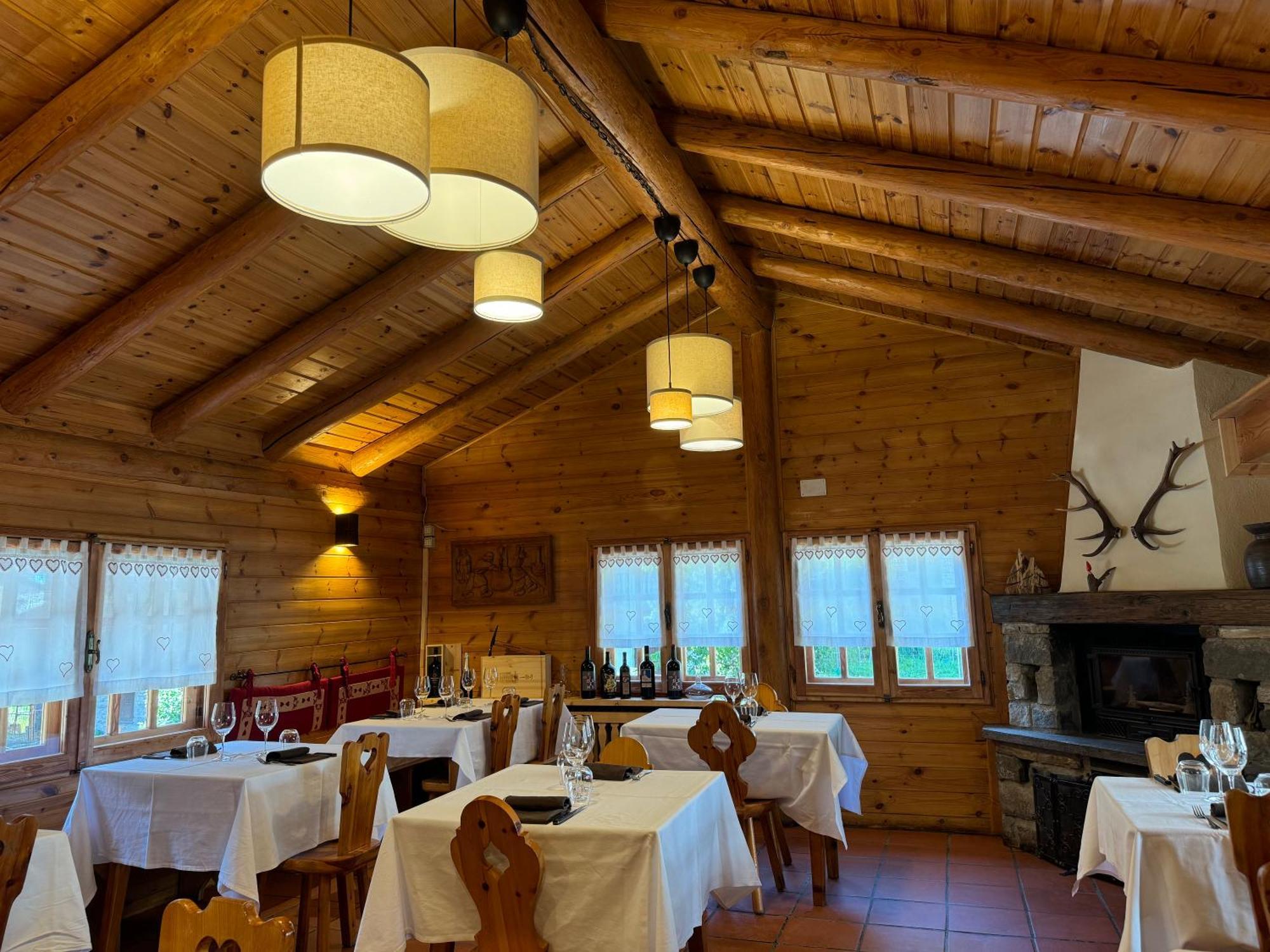 Hotel Ondezana Cogne Luaran gambar