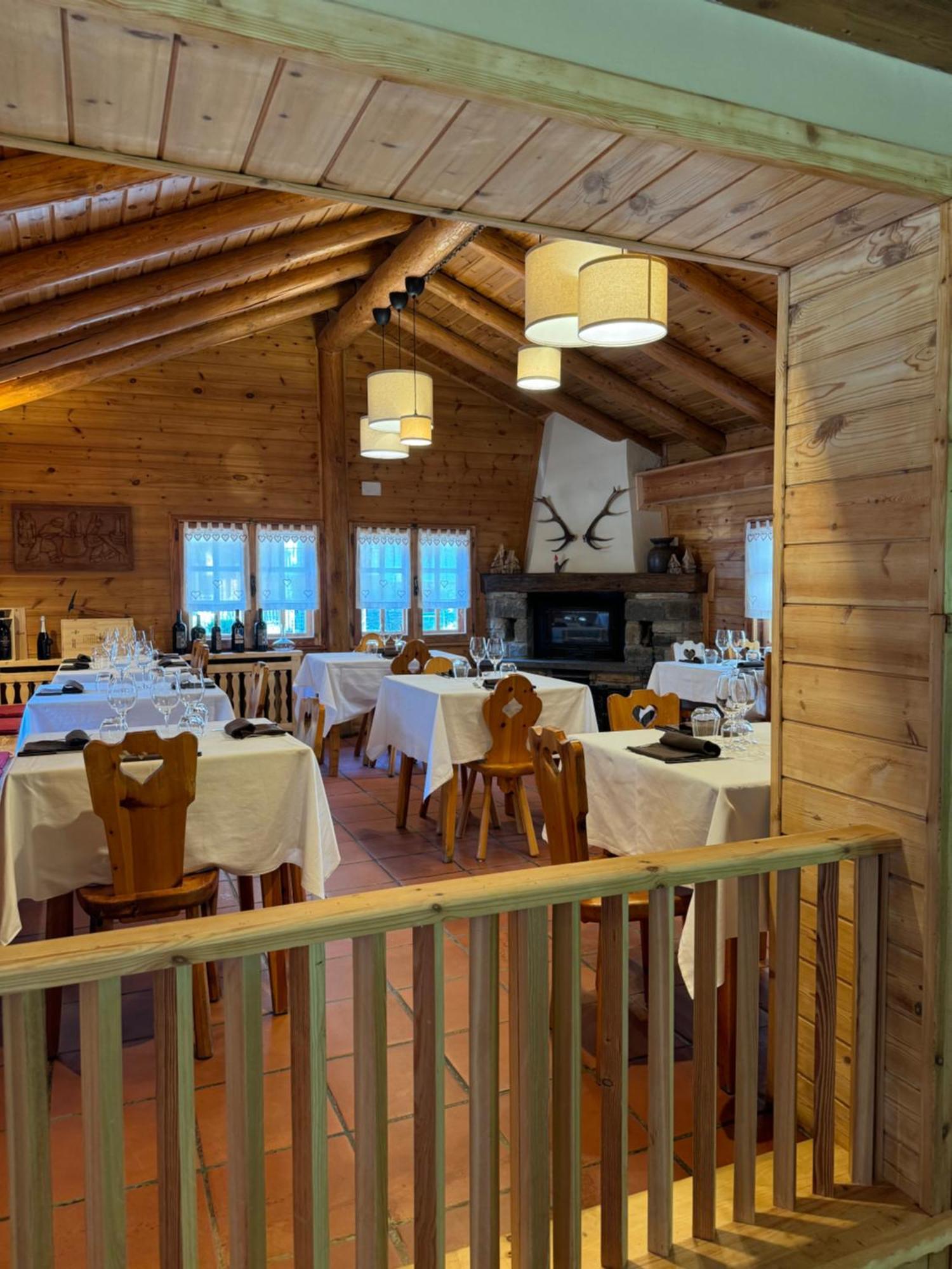 Hotel Ondezana Cogne Luaran gambar